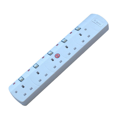 Africa Middle East Extension Socket