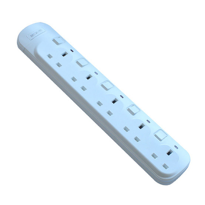 Africa Middle East Extension Socket