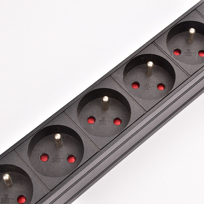 8 Way French Type PDU Extension Socket With On/Off Switch, Overload Protector